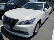 2015 TOYOTA CROWN HYBRID