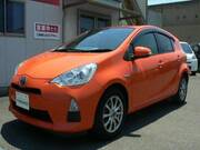 2012 TOYOTA AQUA