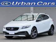 2013 VOLVO V40