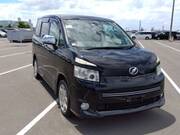 2009 TOYOTA VOXY