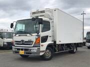 2014 HINO POWDER CEMENT TRUCK