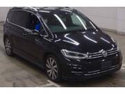 2017 VOLKSWAGEN GOLF TOURAN