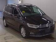 2018 VOLKSWAGEN GOLF TOURAN
