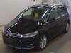 VOLKSWAGEN GOLF TOURAN