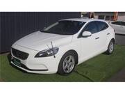 2014 VOLVO V40