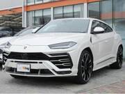 2022 LAMBORGHINI URUS