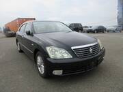 2005 TOYOTA CROWN ROYAL SALOON