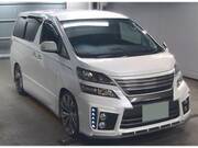 2013 TOYOTA VELLFIRE