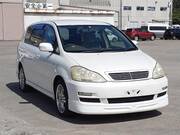 2004 TOYOTA IPSUM 240I
