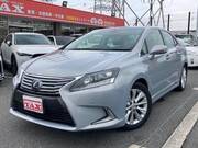 2013 LEXUS HS