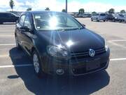 2011 VOLKSWAGEN GOLF