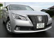 2013 TOYOTA CROWN HYBRID