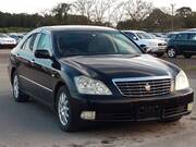 2004 TOYOTA CROWN ROYAL SALOON