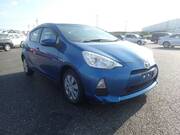 2013 TOYOTA AQUA S