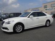 2014 TOYOTA CROWN HYBRID