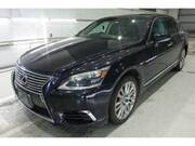 2013 LEXUS LS