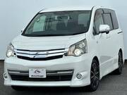 2010 TOYOTA NOAH