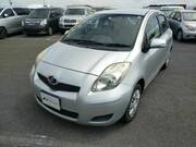 2008 TOYOTA VITZ F