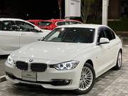 2013 BMW 3 SERIES