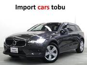 2019 VOLVO V60