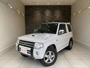 2011 MITSUBISHI PAJERO MINI