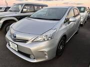 2011 TOYOTA PRIUS ALPHA