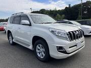 2017 TOYOTA LAND CRUISER PRADO