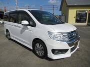 2013 HONDA STEPWAGON