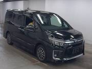 2016 TOYOTA VOXY