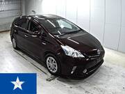 2013 TOYOTA PRIUS ALPHA