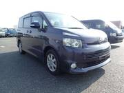 2008 TOYOTA VOXY Z