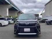 2019 TOYOTA VOXY