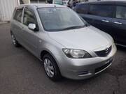 2004 MAZDA DEMIO CASUAL