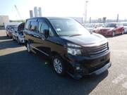 2010 TOYOTA VOXY ZS