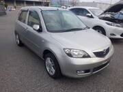 2004 MAZDA DEMIO COZY