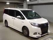 2015 TOYOTA ESQUIRE