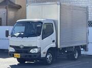 2018 TOYOTA DYNA