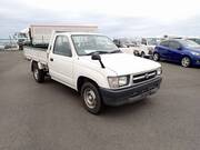 2002 TOYOTA HILUX