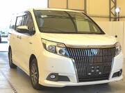 2017 TOYOTA ESQUIRE