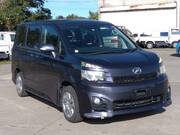 2011 TOYOTA VOXY ZS