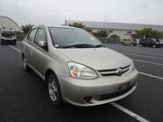 2002 TOYOTA PLATZ