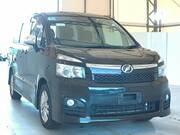 2010 TOYOTA VOXY ZS