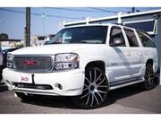 2005 GMC GMC YUKON DENALI (Left Hand Drive)