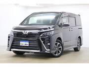 2018 TOYOTA VOXY