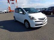 2009 TOYOTA RACTIS X HID SELECTION