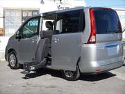 2009 NISSAN SERENA