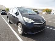 2011 TOYOTA RACTIS X