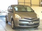 2010 TOYOTA RACTIS