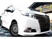 2015 TOYOTA ESQUIRE