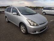 2004 TOYOTA WISH
